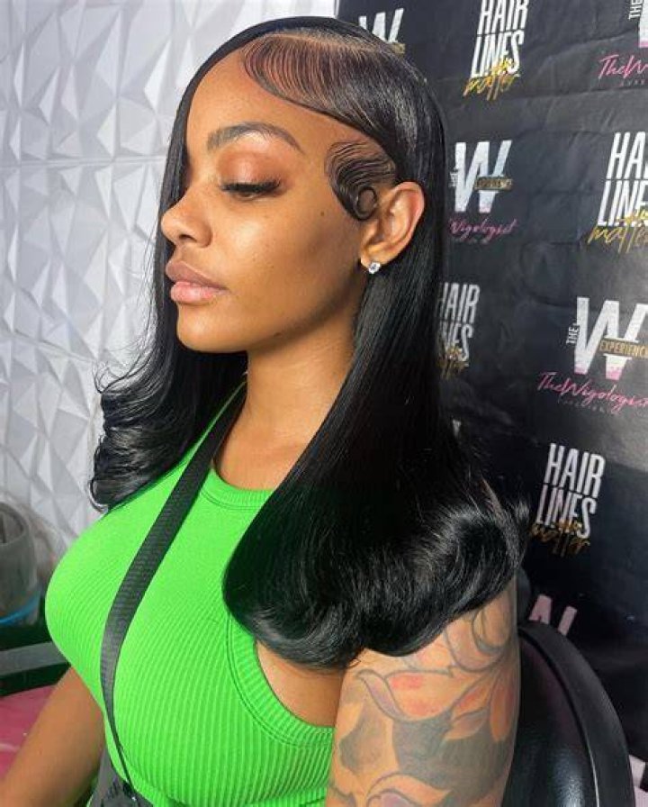 12 Most Elegant Long Weave Hairstyles Trending In 2021