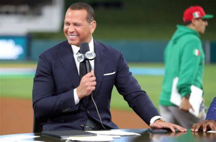 Alex Rodriguez makes an offer in Shark Tank