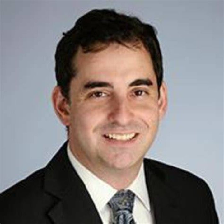 Andrés Bur