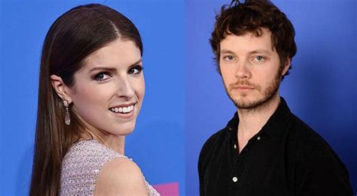 Anna Kendrick Is Married or Is She Dating Her Boyfriend?