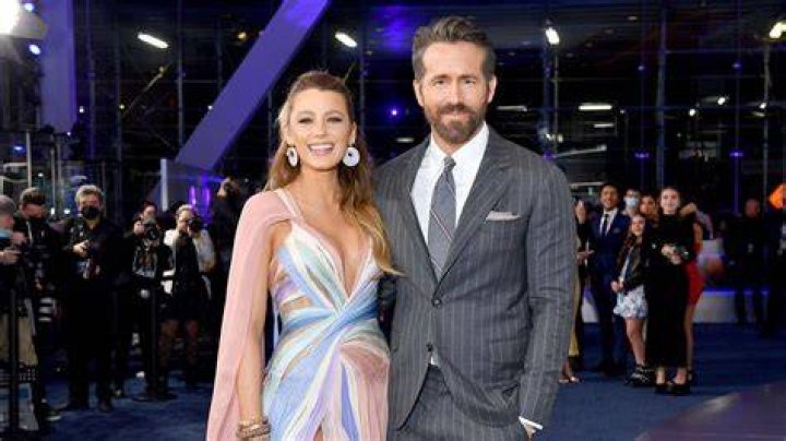 Blake Lively: Actress, Age, Height, Husband, Net Worth !