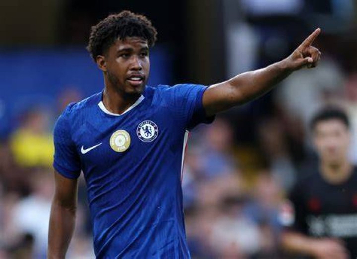 Chelsea ace ruled out for the rest of the season with knee injury