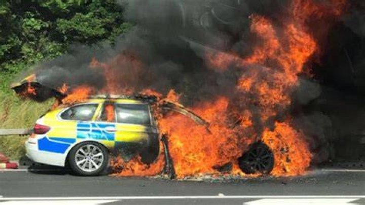 cop_car_fire