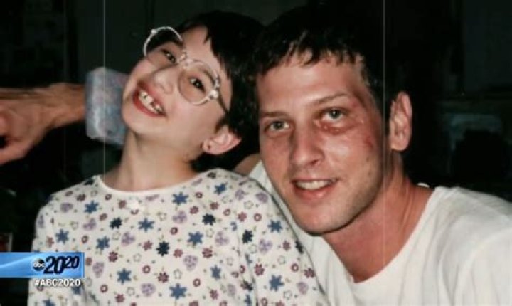 Dee Dee Blanchard, The Abusive Mom Killed By Her Daughter Gypsy Rose