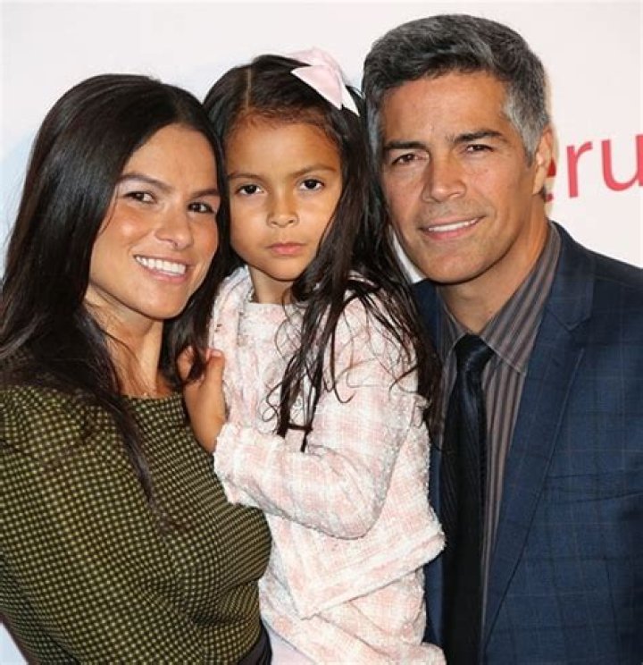 Esai Morales Age, Net Worth, Wife, Family, Height and Biography