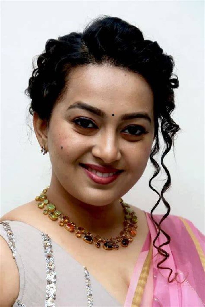 Ester Noronha Picture