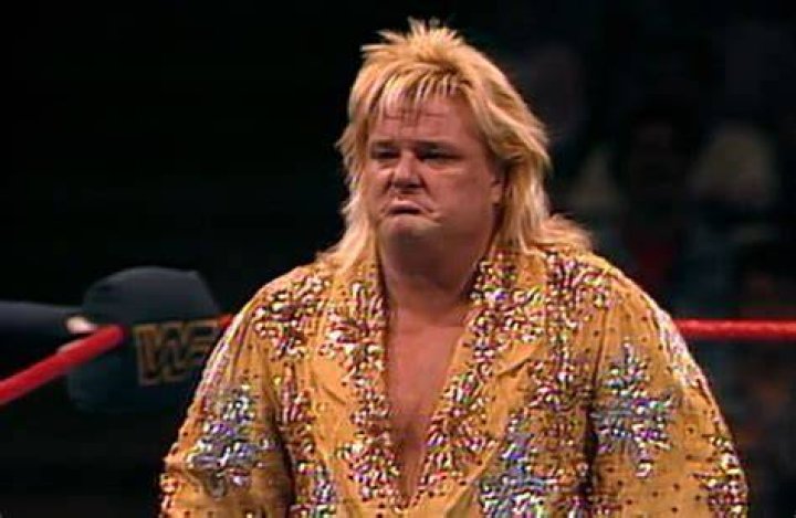 Greg Valentine with his infamous "I Broke Wahoo's Leg" shirt
