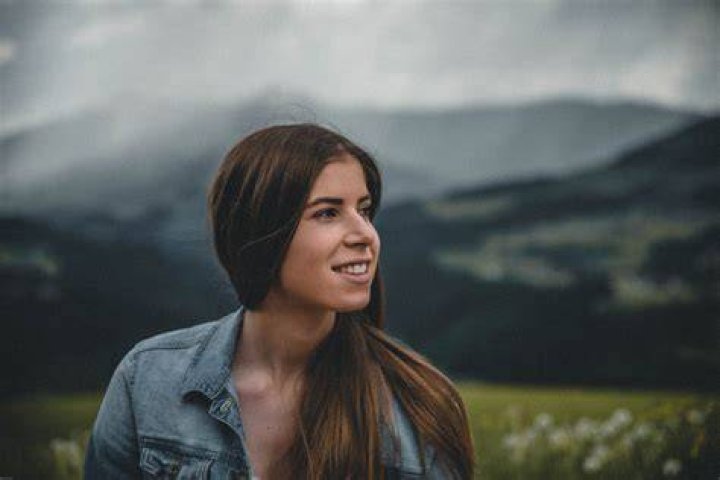Hair, Face, Photograph, Facial expression, Nose, Cheek, Portrait, Head, Facial hair, Forehead, Hair, Face, Photograph, Facial expression, Nose, Cheek, Portrait, Head, Facial hair, Forehead,