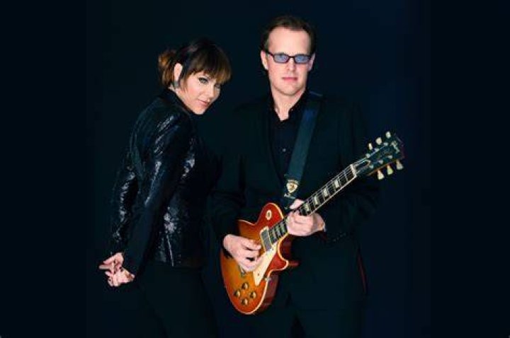 Joe Bonamassa & Beth Hart Beth hart, Joe bonamassa, Blues musicians