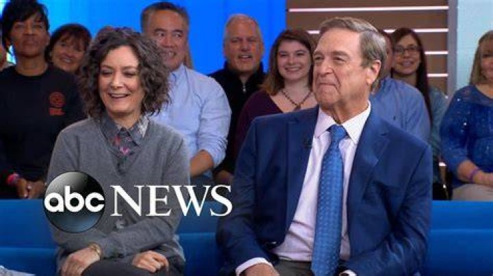 John Goodman and Sara Gilbert in The Conners ABC