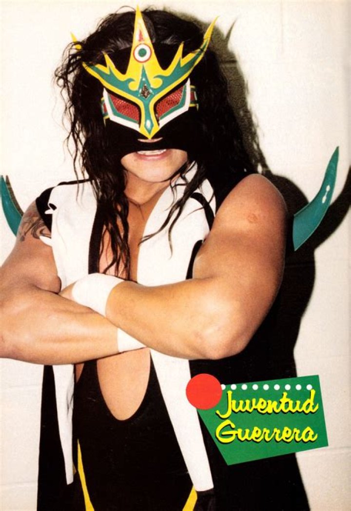 Juventud Guerrera walking to the ring.