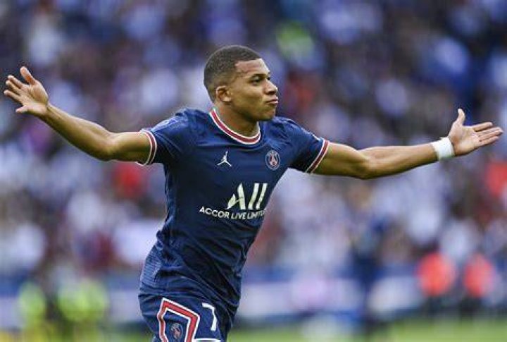 Kylian Mbappe, Ligue 1, Paris Saint-Germain, PSG, France, Real Madrid