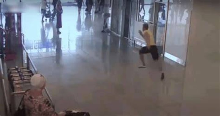 Lars Mittank suddenly sprints out of the airport. Photo / Supplied
