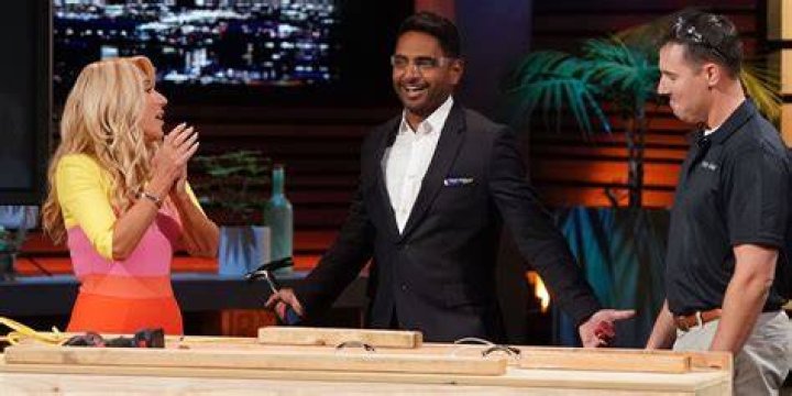 Lori and Rohan Oza test a new type of table in Shark Tank