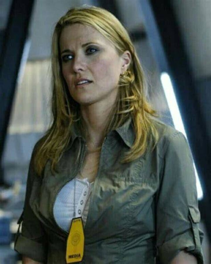 lucy lawless number three battlestar galactica
