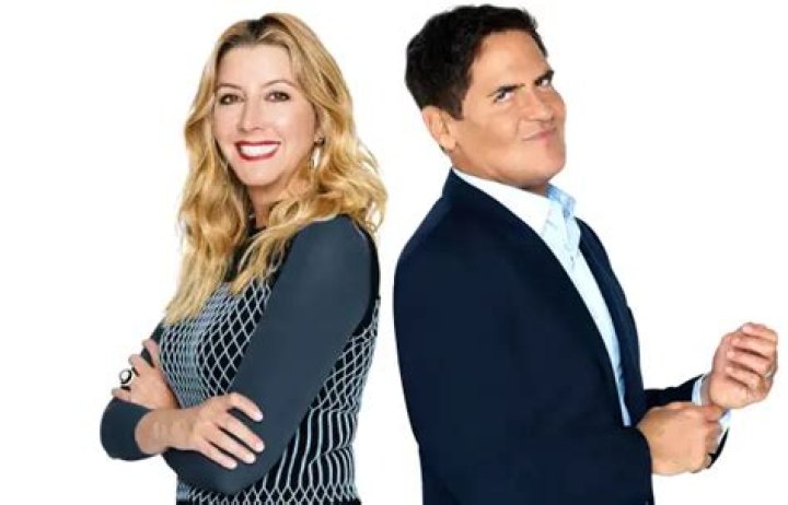 Mark Cuban and Sara Blakely listen to an entrepreneur in Shark Tank