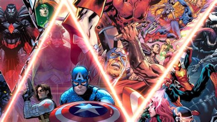 Marvel Comics' Hulk vs DC's Superman