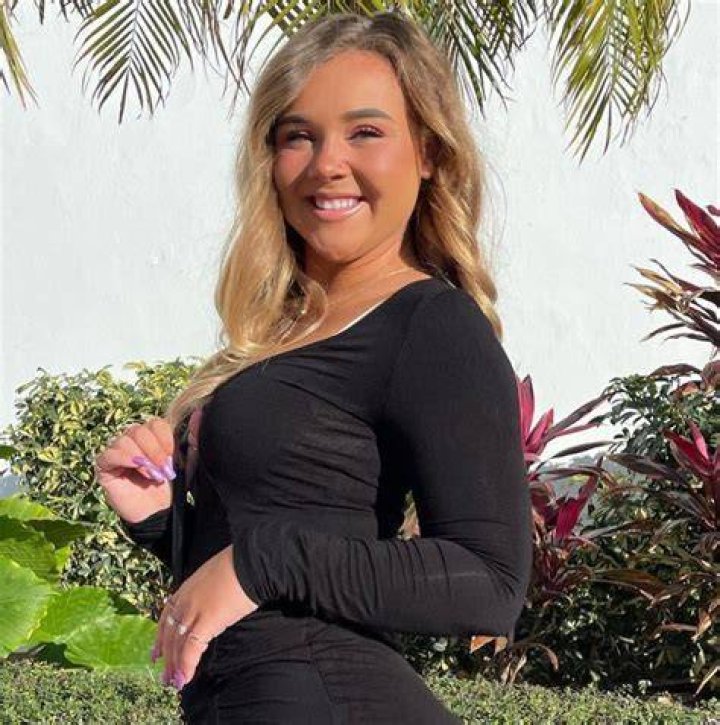 Mayseeds (Model) Biography, Age, Height, Figure, Net Worth &raquo; Bioofy