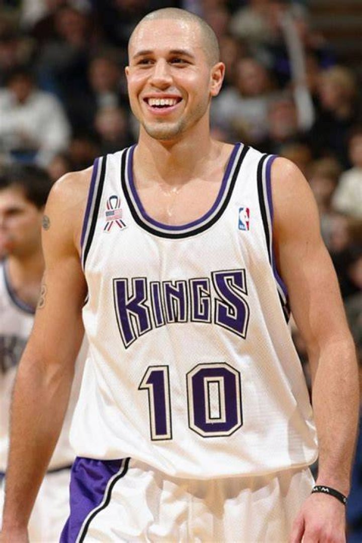 Mike Bibby's net worth, stats, height, wife, age, accolades, career