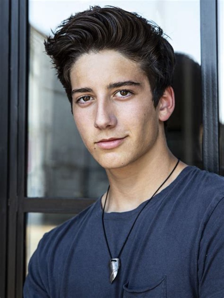 Milo Manheim Wallpapers Top Free Milo Manheim Backgrounds