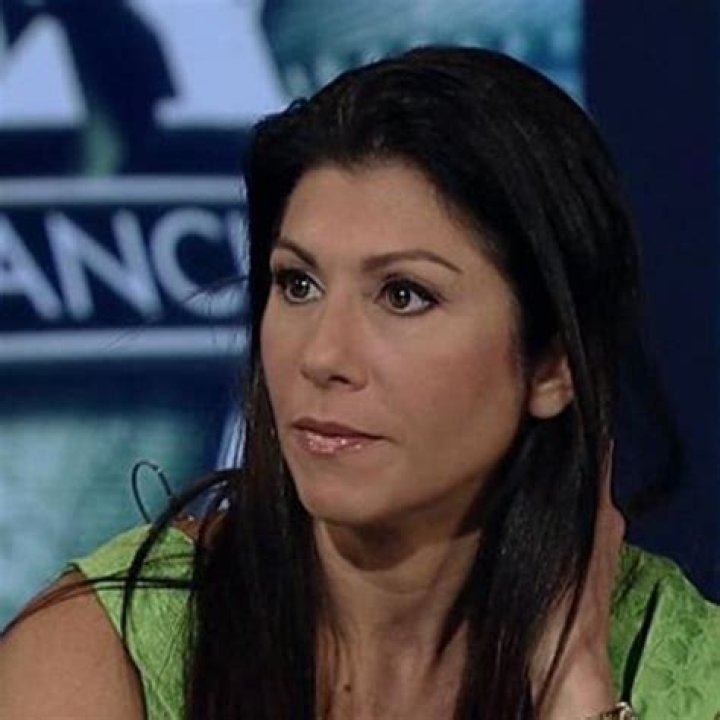 Noelle Nikpour