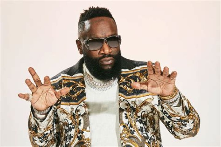 Rick Ross' baby mama Tia Kemp berates Dwyane Wade & Gabrielle Union for