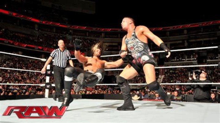 Rob Van Dam vs Seth Rollins