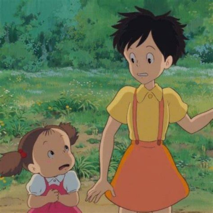 Satsuki and Mei fish with the Totoros in My Neighbor Totoro