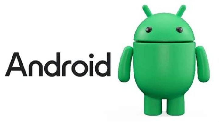 Side-by-sides from the free Android wallpaper apps Abstruct, Kappboom, and Muzei