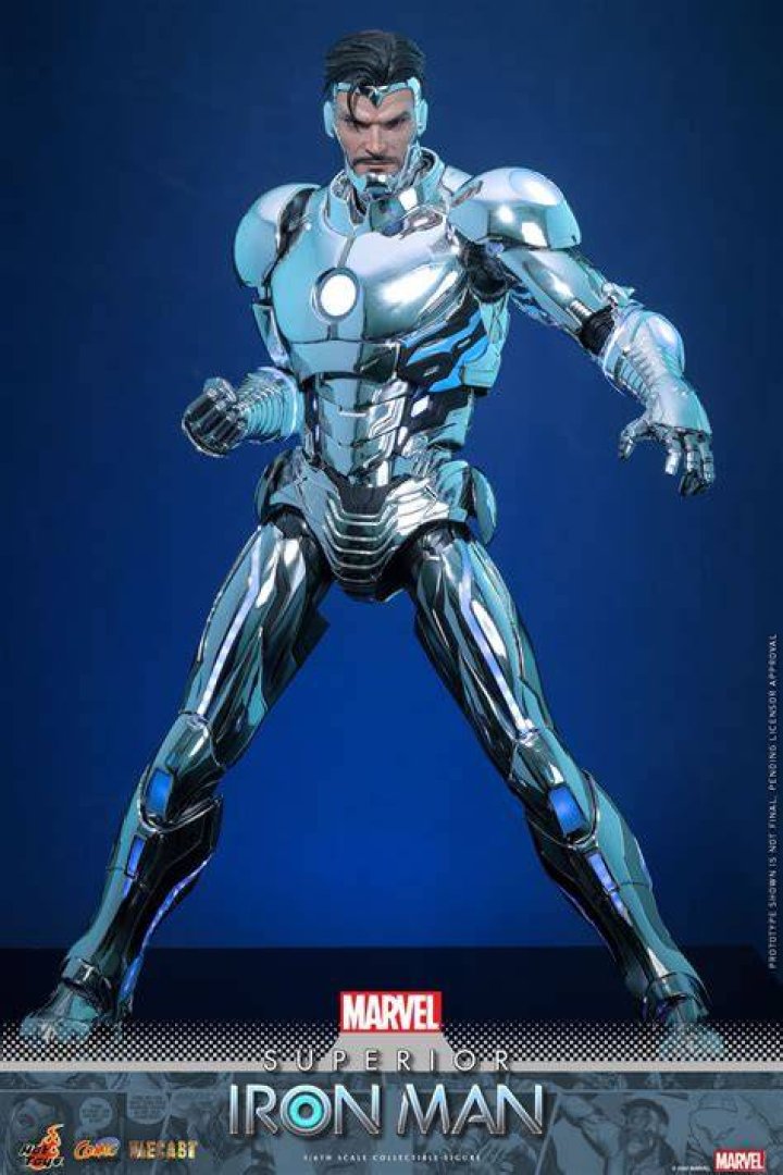 Split image of Superior Iron Man from MCU and Marvel Comics.