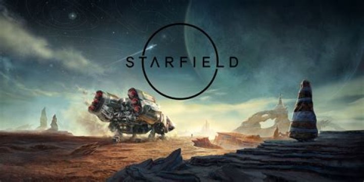 Starfield Player In Gran-Gran's Spacesuit Armor Set Waving On Desert Planet