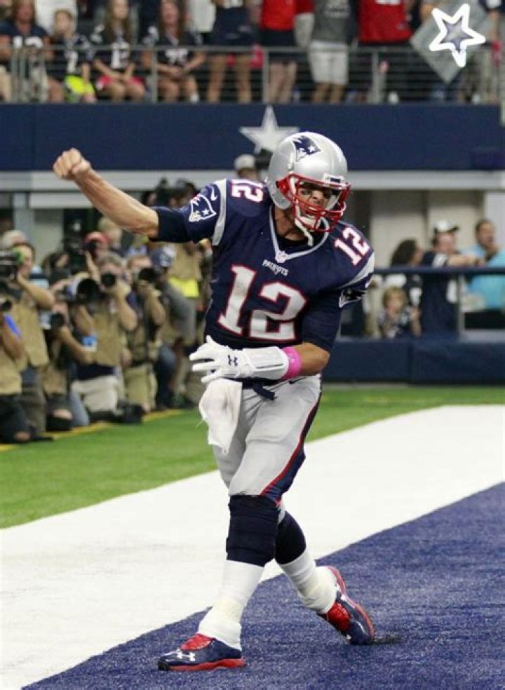 Tom Brady performs a touch pass in Madden NFL 22