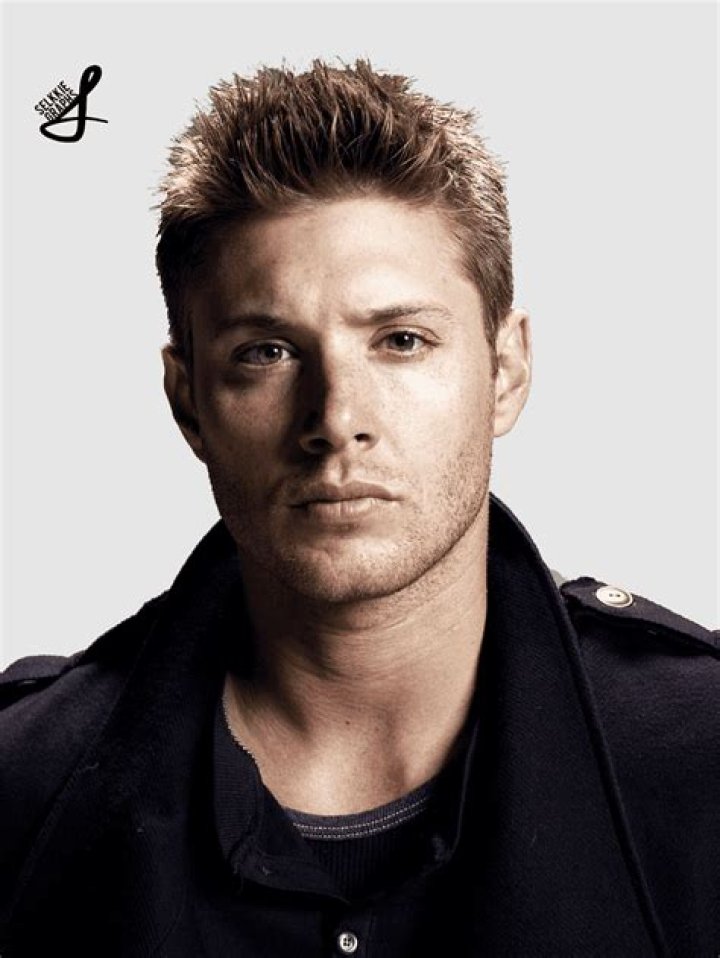 via fanpop.com