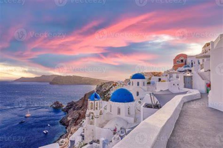  View of Greece's Coastline
