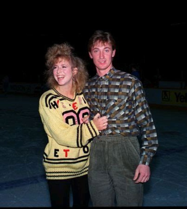 WAYNE GRETZKY VICKY MOSS GIRLFRIEND NHL HOCKEY TYPE 1 PHOTO RARE