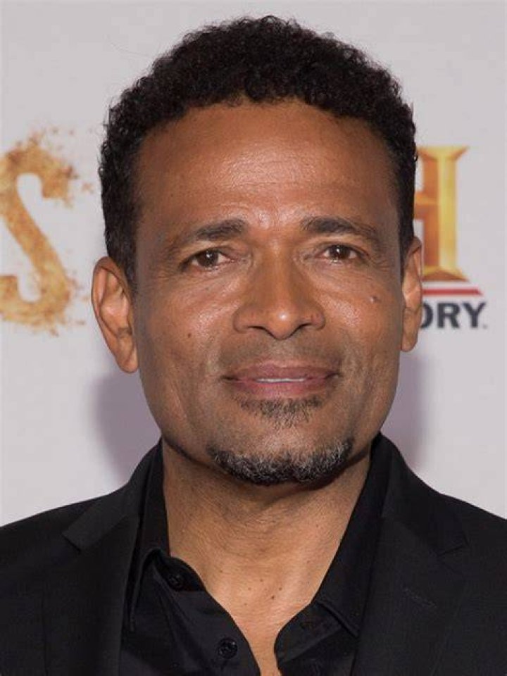 Who is Mario Van Peebles' first son? Who is Mario Van Peebles' first son?