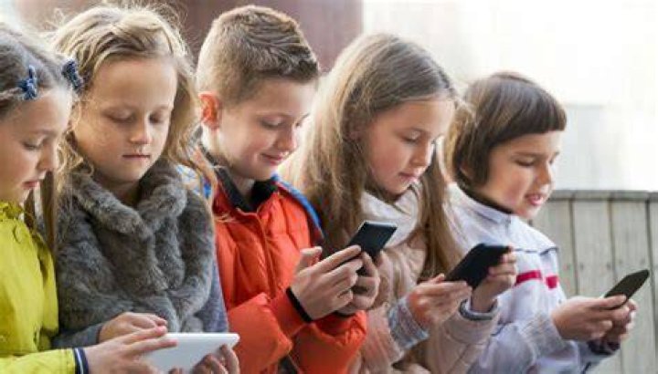 Younger users will have initial time use limits added to their accounts. Photo / 123rf